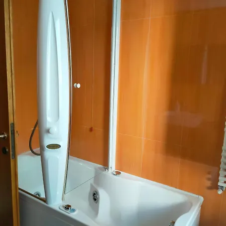 Casa Vacanze On The Beach Apartamento *